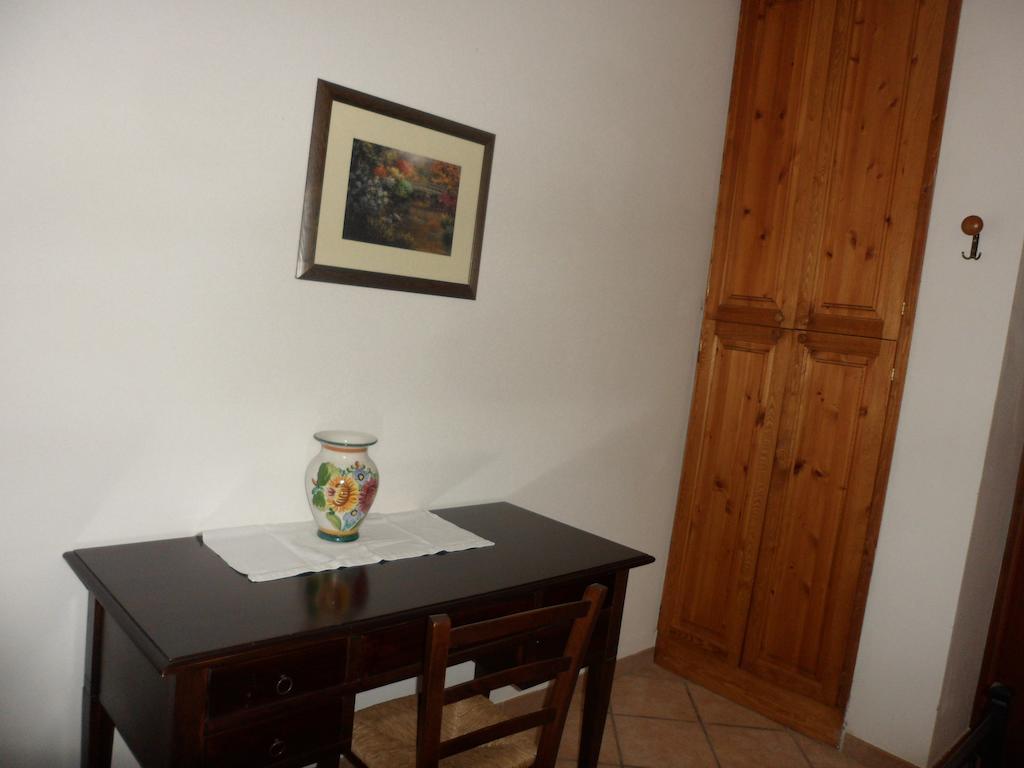 Roncofreddo Agriturismo La Quiete חדר תמונה